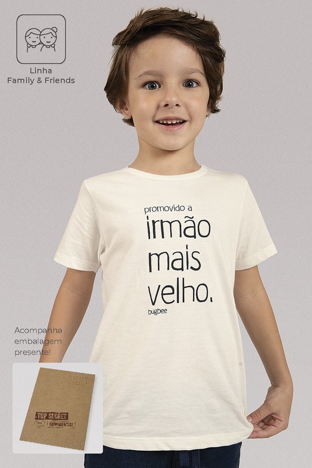 camiseta branca com estampa de frases infantil para meninos