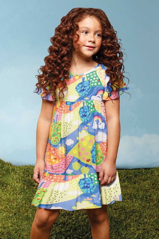 11823 vestido moda infantil menina bugbee verao estampa manga curta colorido frente