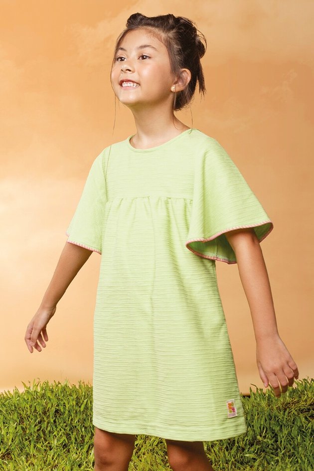 11781 vestido moda infantil menina bugbee verao verde manga curta manga maior textura frente